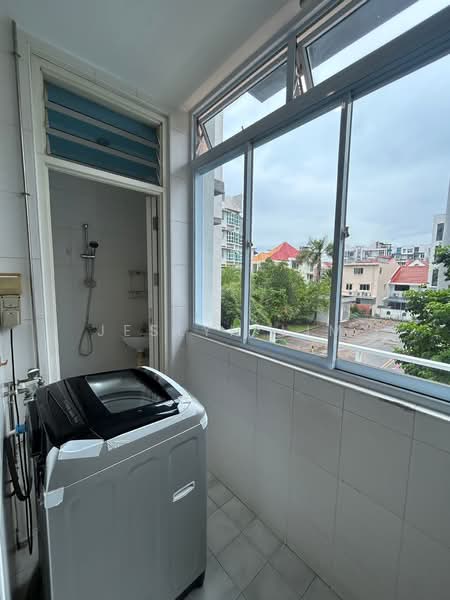 For Rent - The Champagne