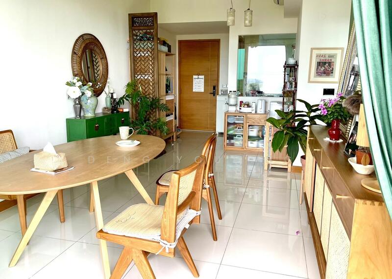 For Rent - Tree House
