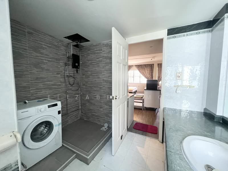 Cairnhill Plaza, 55 Cairnhill Road, Room Rental, 200 sqft, Apartment For Rent, by Elizabeth Mok, 25143071 - PropertyGuru.com.sg