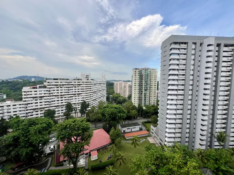 Ridgewood Condominium, 1 Ridgewood Close, Room Rental, 150 sqft, Condominium For Rent, by Elizabeth Mok, 25143077 - PropertyGuru.com.sg