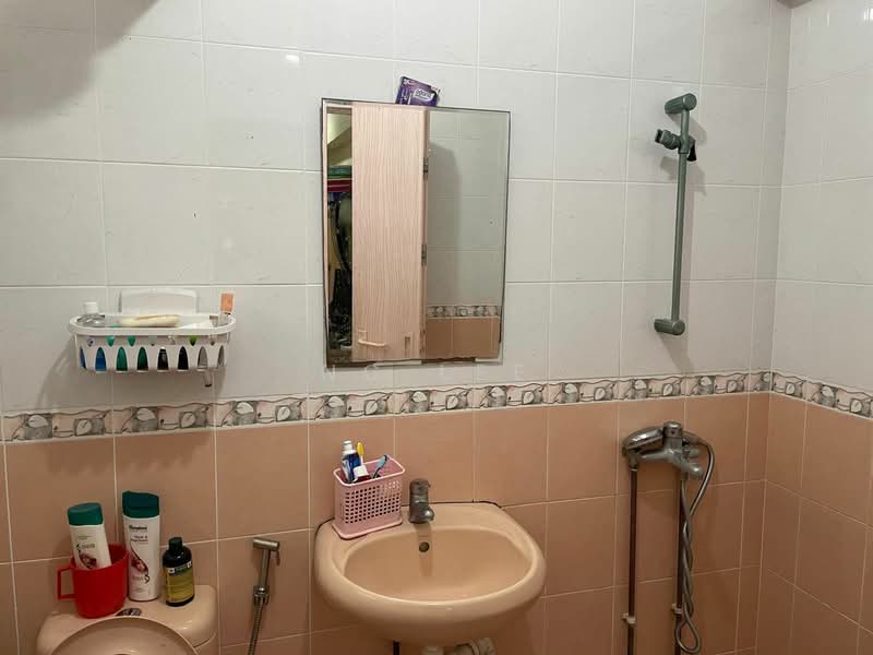 205 Tampines Street 21, 205 Tampines Street 21, 2 Bedrooms, 680 sqft, HDB Flat For Rent, by Maggie Lee, 25143129 - PropertyGuru.com.sg