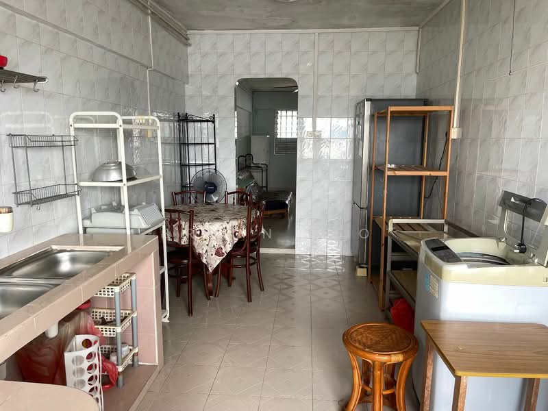 420 Bedok North Street 1, 420 Bedok North Street 1, 2 Bedrooms, 731 sqft, HDB Flat For Rent, by Bryan Neo, 25143883 - PropertyGuru.com.sg