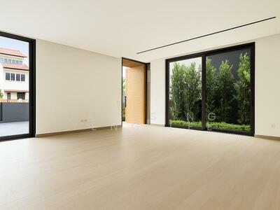 For Sale - HURRY! Brand New Bungalow. 1km Nanyang Primary School. 地十 邮 区，独立洋 房 打折出 售. James Ng 83839800