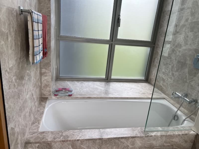 The Laurels @ Cairnhill Road, 40 Cairnhill Road, 3 Bedrooms, 1,302 sqft, Condominium For Rent, by Ivy Teo, 25145360 - PropertyGuru.com.sg