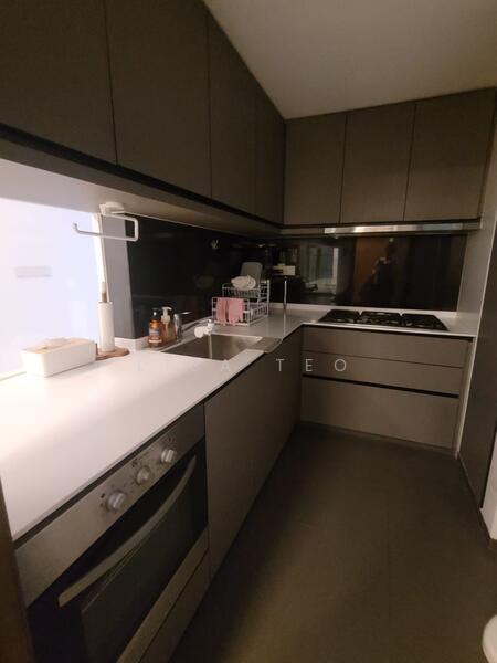 Spacious kitchen