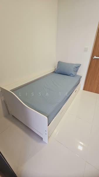 Waterbay, 45 Edgefield Plains, Room Rental, 200 sqft, Executive Condominium For Rent, by Lissa Teo, 25145578 - PropertyGuru.com.sg
