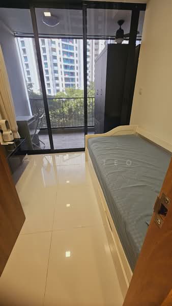Waterbay, 45 Edgefield Plains, Room Rental, 200 sqft, Executive Condominium For Rent, by Lissa Teo, 25145578 - PropertyGuru.com.sg