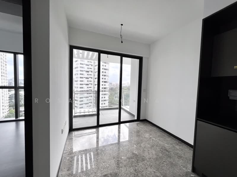 120 Grange, 120 Grange Road, 2 Bedrooms, 570 sqft, Condominium For Rent, by Rosalyn Gunawan, 25145817 - PropertyGuru.com.sg