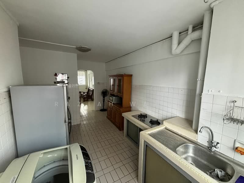 445 Tampines Street 42, 445 Tampines Street 42, 2 Bedrooms, 688 sqft, HDB Flat For Rent, by Raziah Wahab, 25146026 - PropertyGuru.com.sg