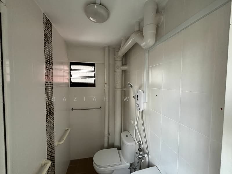 445 Tampines Street 42, 445 Tampines Street 42, 2 Bedrooms, 688 sqft, HDB Flat For Rent, by Raziah Wahab, 25146026 - PropertyGuru.com.sg