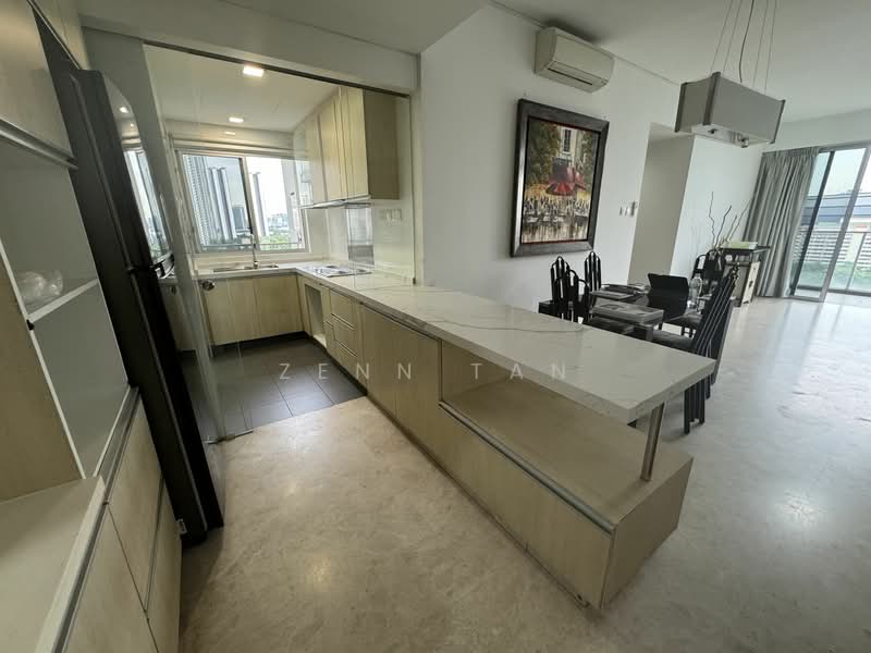 The Parc Condominium, 1 West Coast Walk, 4 Bedrooms, 1,518 sqft, Condominium For Rent, by Zenn Tan, 25146035 - PropertyGuru.com.sg