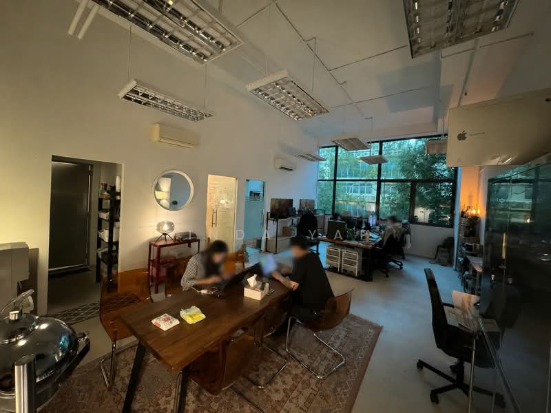 UB. One, 81 Ubi Avenue 4, 2,013 sqft, Light Industrial (B1) For Rent, by Linda Yap, 25146173 - CommercialGuru.com.sg