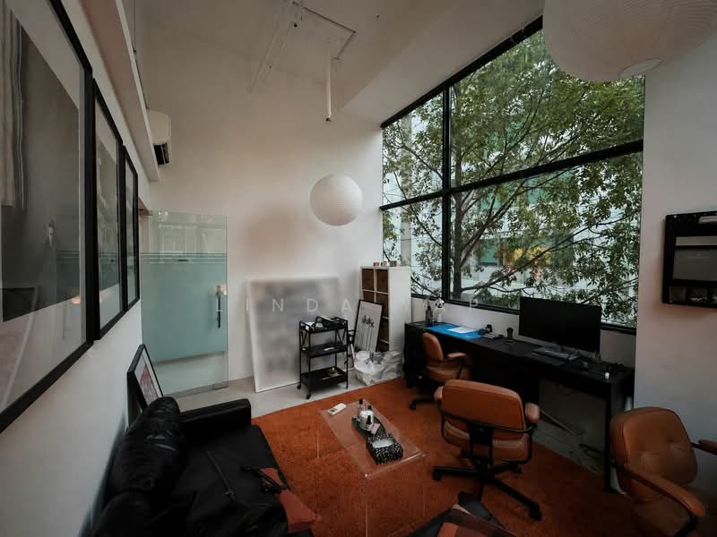 UB. One, 81 Ubi Avenue 4, 2,013 sqft, Light Industrial (B1) For Rent, by Linda Yap, 25146173 - CommercialGuru.com.sg