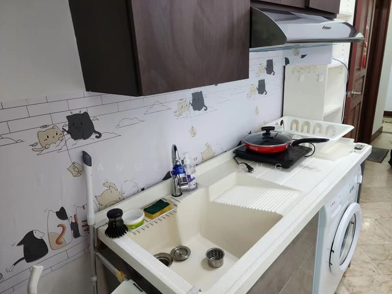 Parc Oasis, 35 Jurong East Avenue 1, 1 Bedroom, 400 sqft, Condominium For Rent, by Angela Peng, 25146455 - PropertyGuru.com.sg