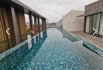 For Rent - Lloyd SixtyFive