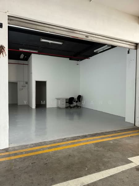 Toh Guan Centre, 21 Toh Guan Road East, 1,100 sqft, Factory / Workshop (B2) For Rent, by Yumei Huang, 25147438 - CommercialGuru.com.sg