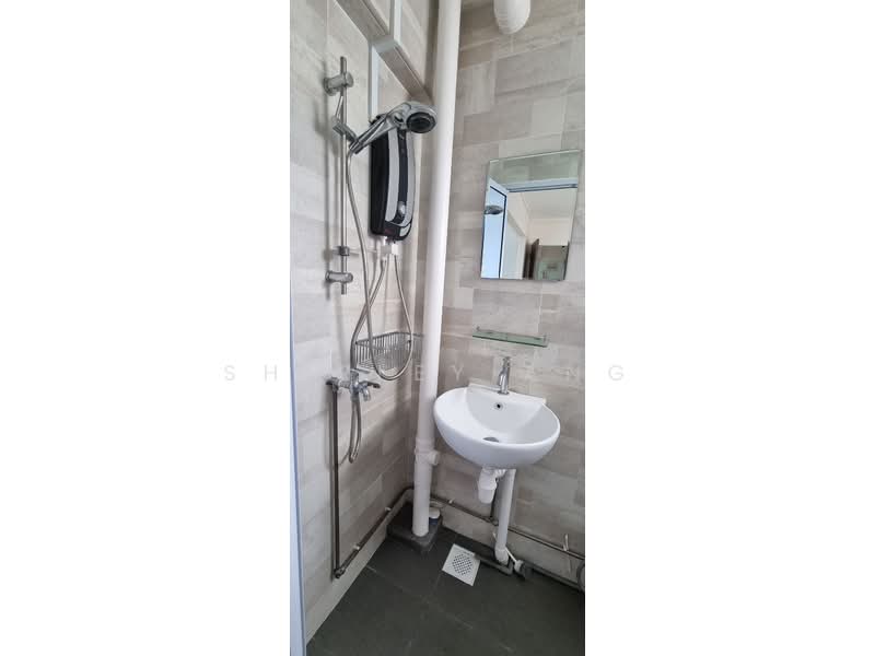 124 Hougang Avenue 1, 124 Hougang Avenue 1, Room Rental, 120 sqft, HDB Flat For Rent, by Shirley Ang, 25147485 - PropertyGuru.com.sg