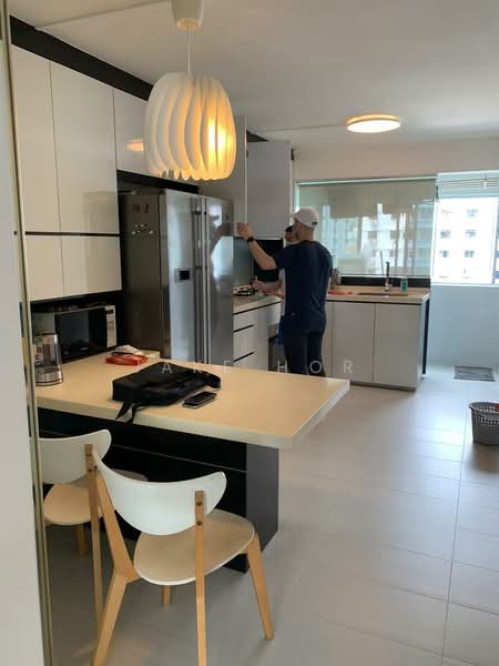 335B Smith Street, 335B Smith Street, 3 Bedrooms, 882 sqft, HDB Flat For Rent, by Jake Hor, 25147538 - PropertyGuru.com.sg