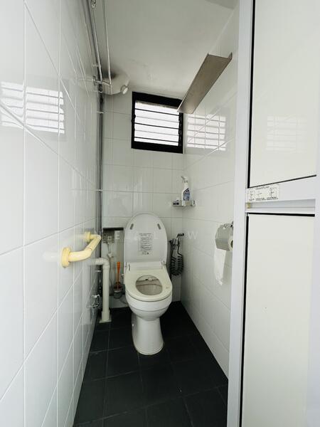 For Rent - 335B Smith Street