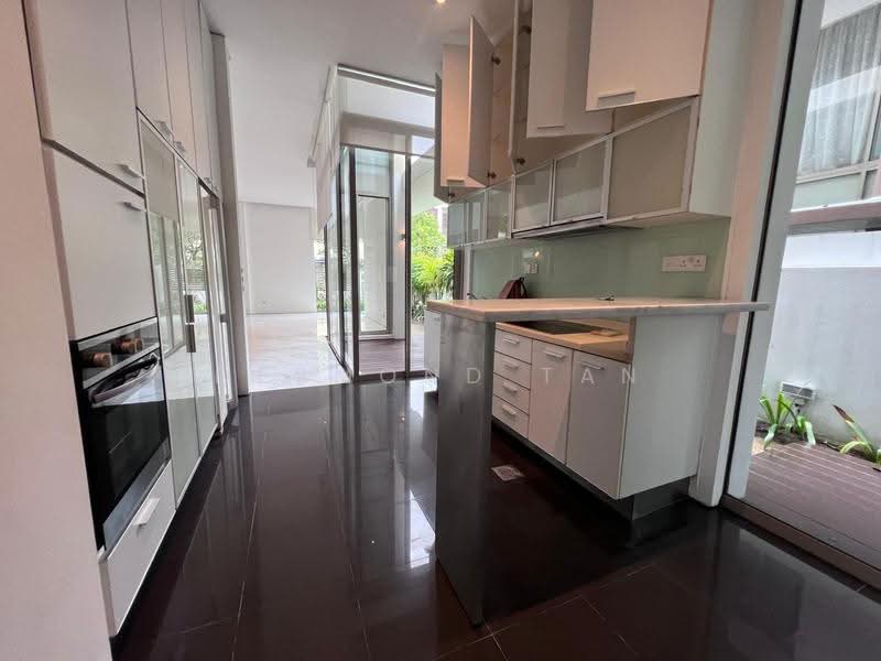The Mondrian, Hindhede Place, Clementi Park / Upper Bukit Timah, 4 Bedrooms, 2,175 sqft, Semi-Detached House For Rent, by Desmond Tan, 25148118 - PropertyGuru.com.sg