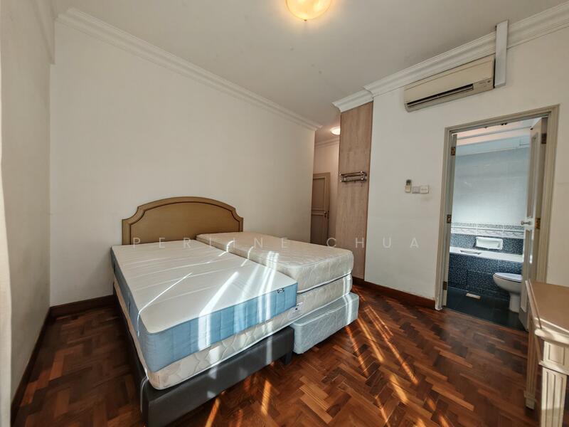 Royal Palm Mansions, 330 Pasir Panjang Road, 3 Bedrooms, 1,238 sqft, Condominium For Rent, by Perline Chua, 25148344 - PropertyGuru.com.sg