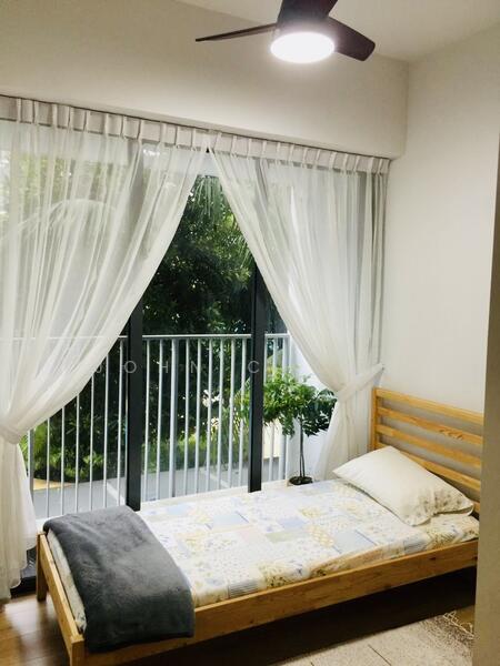 Coco Palms, 21 Pasir Ris Grove, 4 Bedrooms, 1,259 sqft, Condominium For Rent, by John Chong, 25148993 - PropertyGuru.com.sg