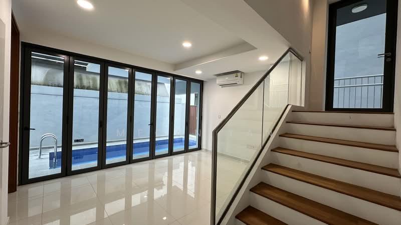 Semi Detached Near Bartley MRT Station, How Sun Drive, Lorong How Sun, How Sun Ave, 4 Bedrooms, 4,714 sqft, Semi-Detached House For Rent, by Megan Tan, 25149496 - PropertyGuru.com.sg