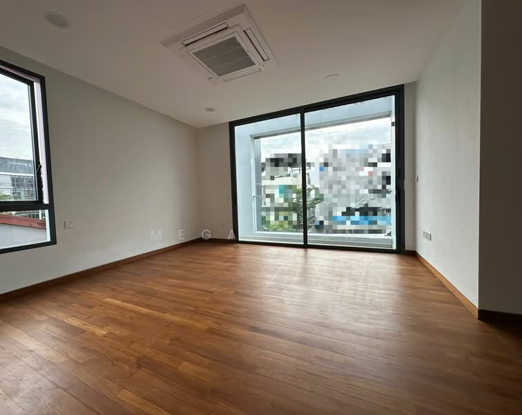 Semi Detached Near Bartley MRT Station, How Sun Drive, Lorong How Sun, How Sun Ave, 4 Bedrooms, 4,714 sqft, Semi-Detached House For Rent, by Megan Tan, 25149496 - PropertyGuru.com.sg