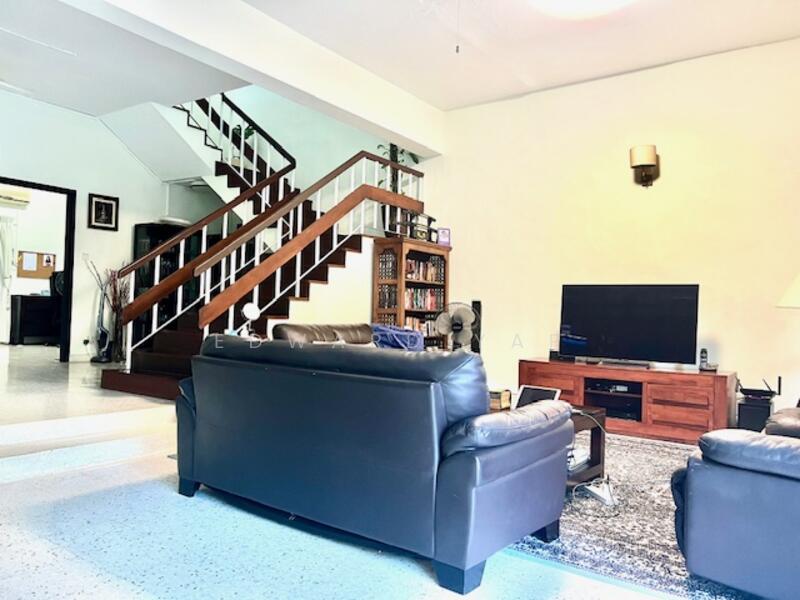 Duchess Ave - Semi-Detached House for Rent!, Duchess Avenue, Tanglin / Holland / Bukit Timah, 4 Bedrooms, 2,500 sqft, Semi-Detached House For Rent, by Edward Yap, 25149523 - PropertyGuru.com.sg