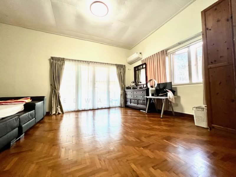 Duchess Ave - Semi-Detached House for Rent!, Duchess Avenue, Tanglin / Holland / Bukit Timah, 4 Bedrooms, 2,500 sqft, Semi-Detached House For Rent, by Edward Yap, 25149523 - PropertyGuru.com.sg