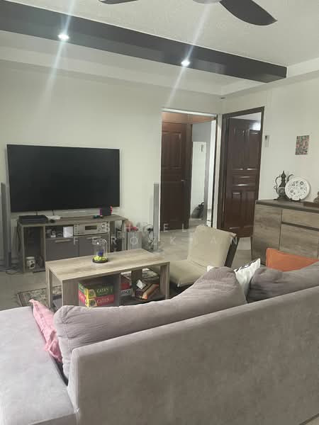316 Bukit Batok Street 32, 316 Bukit Batok Street 32, 3 Bedrooms, 1,001 sqft, HDB Flat For Rent, by Sheela Ferozkhan, 25149915 - PropertyGuru.com.sg