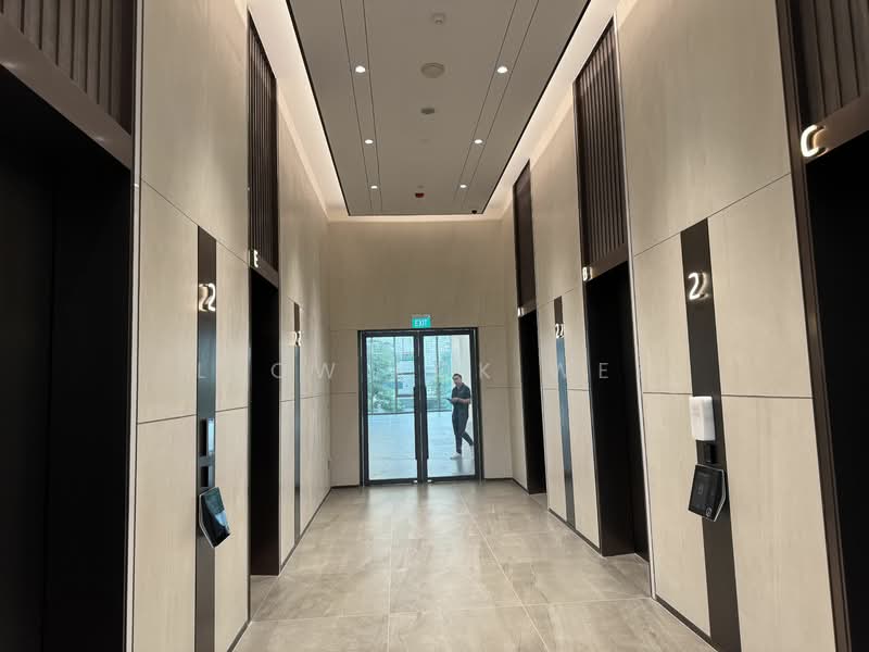 Software/ logistic / media / tech related use @ 5m high next to mrt station, , 3,600 sqft, Light Industrial (B1) For Rent, by Leow Kok Wee, 25149938 - CommercialGuru.com.sg