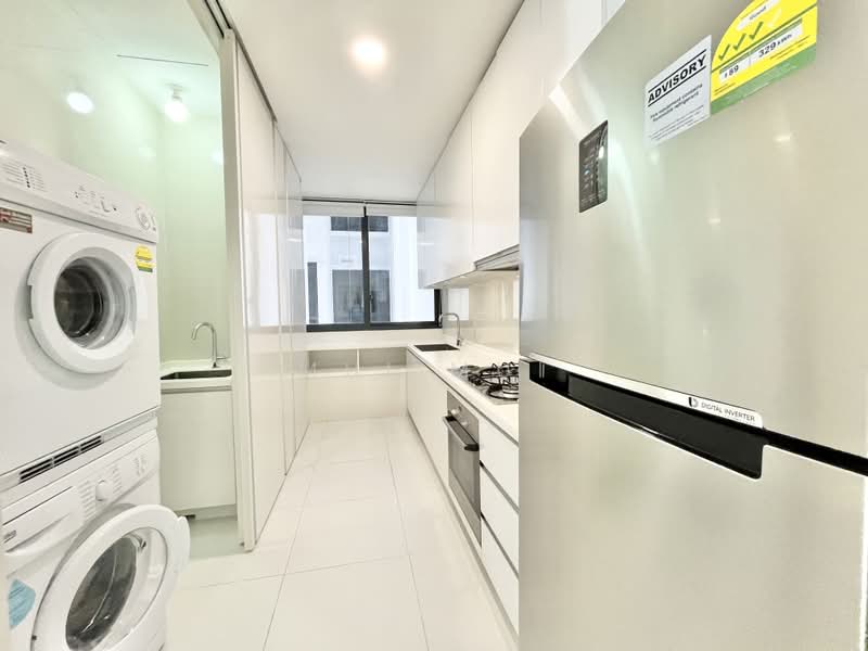 d'Leedon (Former Farrer Court), 9 Leedon Heights, 3 Bedrooms, 1,216 sqft, Condominium For Rent, by Mui Mui, 25150521 - Kitchen - PropertyGuru.com.sg