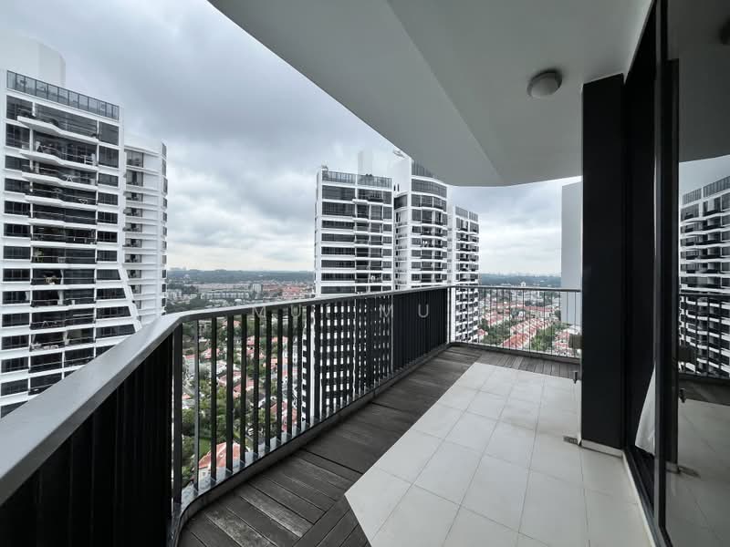 d'Leedon (Former Farrer Court), 9 Leedon Heights, 3 Bedrooms, 1,216 sqft, Condominium For Rent, by Mui Mui, 25150521 - Balcony overlook vast landscape - PropertyGuru.com.sg