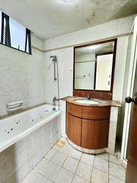 Summerdale, Boon Lay Drive, 3 Bedrooms, 1,196 sqft, Condominium For Sale, by Gina Tng, 25150958 - PropertyGuru.com.sg