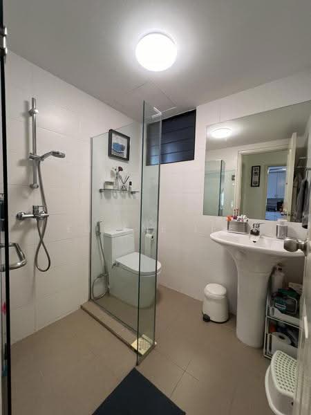 The Hacienda, 1 Hacienda Grove, East Coast / Marine Parade, 3 Bedrooms, 2,303 sqft, Condominium For Rent, by Eugene Lee, 25151268 - PropertyGuru.com.sg