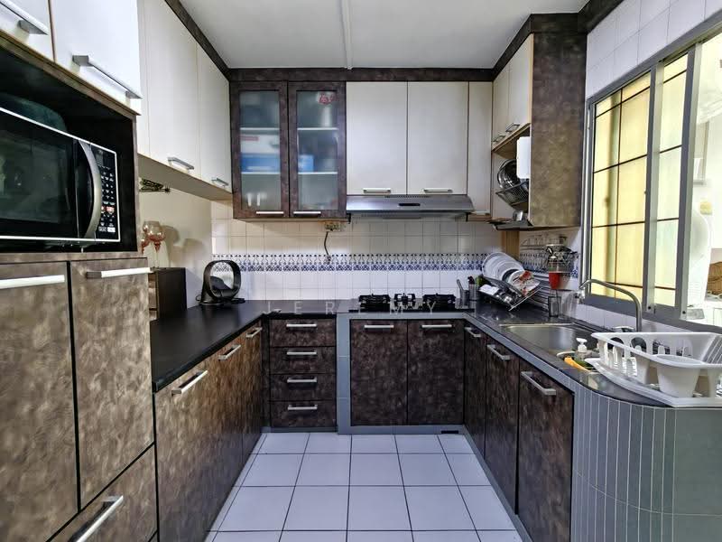 842D Tampines Street 82, 842D Tampines Street 82, Pasir Ris / Tampines, 3 Bedrooms, 1,162 sqft, HDB Flat For Sale, by Jeremy Koh, 25151428 - Kitchen - PropertyGuru.com.sg