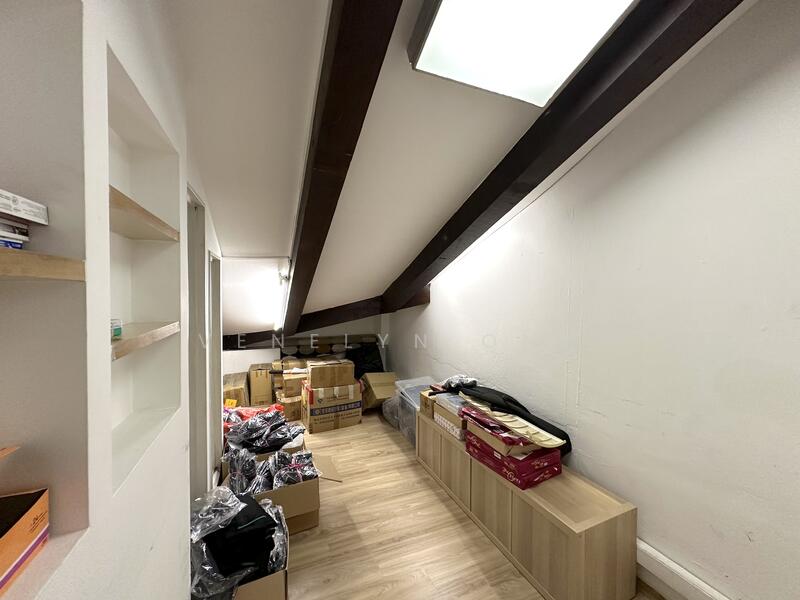 2-Storey + Attic Shophouse at Craig Road, Craig Road, 3,200 sqft, Shop / Shophouse For Sale, by Venelyn Ong, 25151532 - CommercialGuru.com.sg