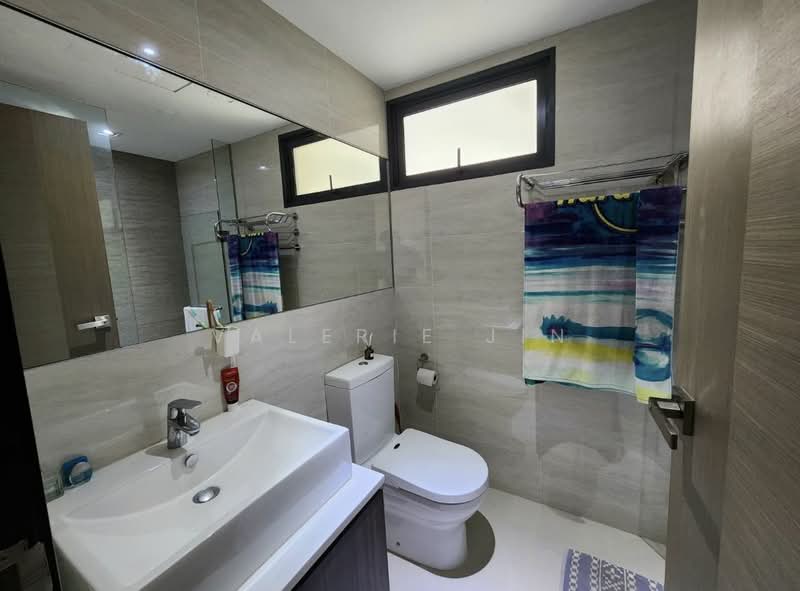Riversound Residence, 5 Sengkang East Avenue, 3 Bedrooms, 947 sqft, Condominium For Rent, by Valerie Jin, 25151968 - PropertyGuru.com.sg