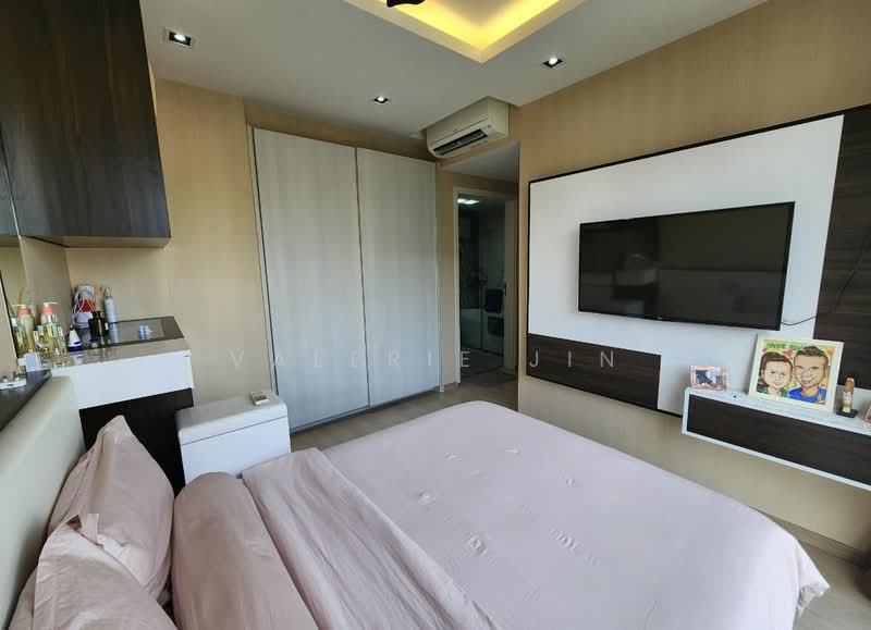 Riversound Residence, 5 Sengkang East Avenue, 3 Bedrooms, 947 sqft, Condominium For Rent, by Valerie Jin, 25151968 - PropertyGuru.com.sg