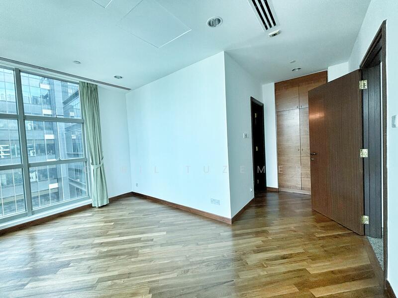 For Rent - Riverside 48