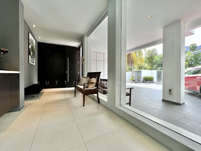 Renovated Bungalow with Pool within 1km to Henry Park Pri, mount sinai, holland road, holland grove, 6 Bedrooms, 5,580 sqft, Detached House For Sale, by WILLI CHING, 25152435 - PropertyGuru.com.sg
