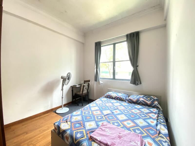 Springdale Condo, 47 Hindhede Walk, 3 Bedrooms, 1109 sqft, Condominium