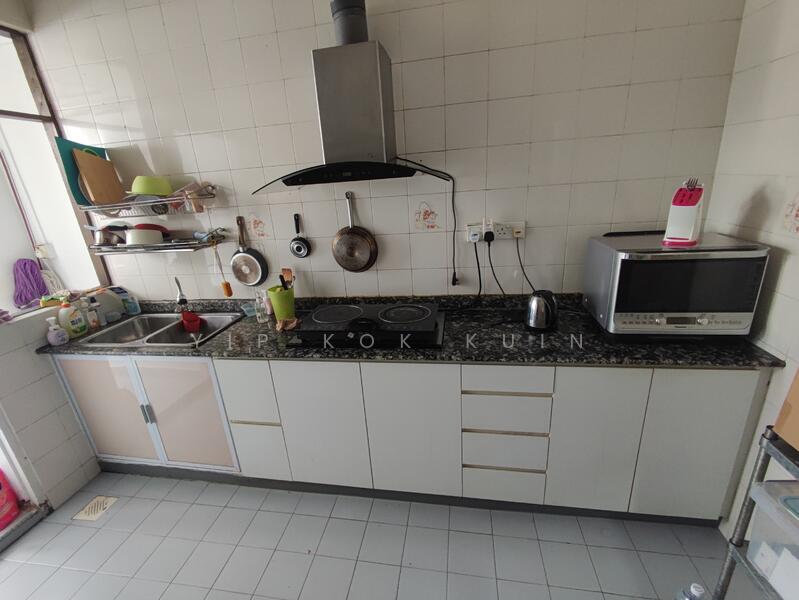 For Rent - Female only Near City Sq Farrer Pk Mrt