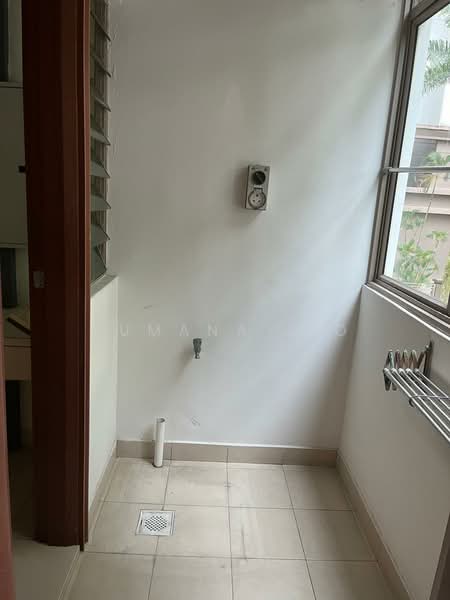 Palm Residence, 7 Jalan Rajawali, 3 Bedrooms, 1,220 sqft, Condominium For Rent, by Sumana Lio, 25152984 - PropertyGuru.com.sg