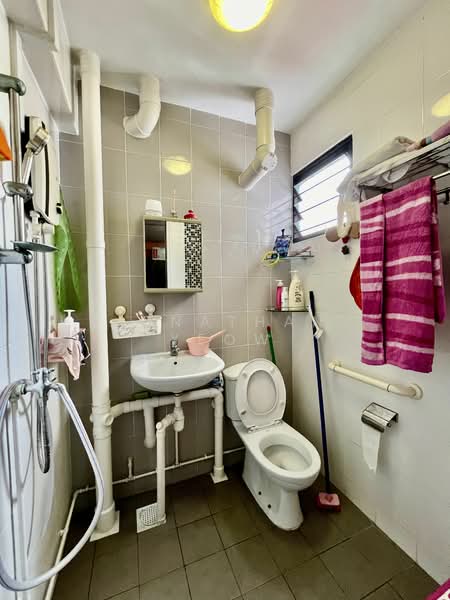 488 Jurong West Avenue 1, 488 Jurong West Avenue 1, Room Rental, 150 sqft, HDB Flat For Rent, by Jonathan Yeow, 25153150 - PropertyGuru.com.sg