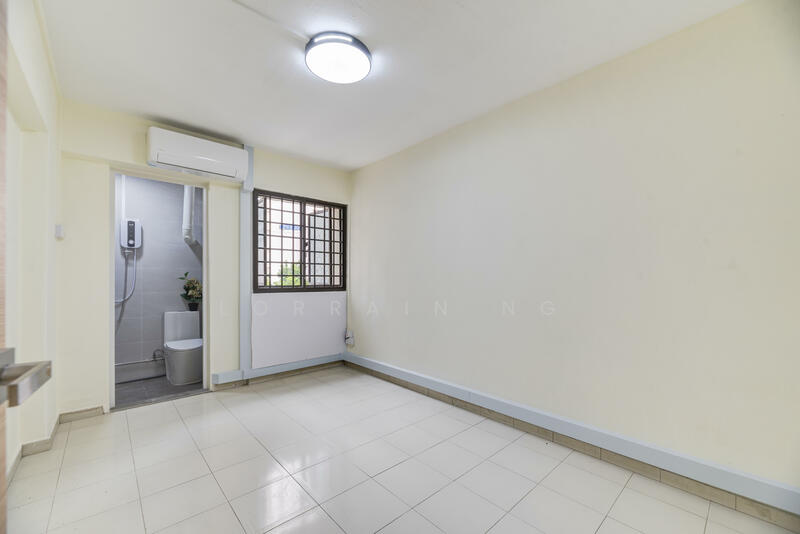 256 Yishun Ring Road, 256 Yishun Ring Road, 2 Bedrooms, 764 sqft, HDB Flat For Rent, by Lorrain Ng, 25153896 - PropertyGuru.com.sg