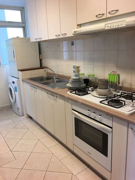 Burlington Square, 175 Bencoolen Street, 2 Bedrooms, 840 sqft, Apartment For Rent, by Patrick Wong, 25153984 - PropertyGuru.com.sg