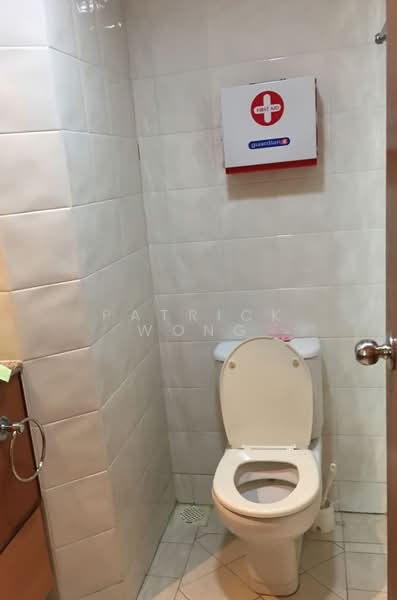 Burlington Square, 175 Bencoolen Street, 2 Bedrooms, 840 sqft, Apartment For Rent, by Patrick Wong, 25153984 - PropertyGuru.com.sg