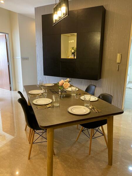 For Rent - The Trumps